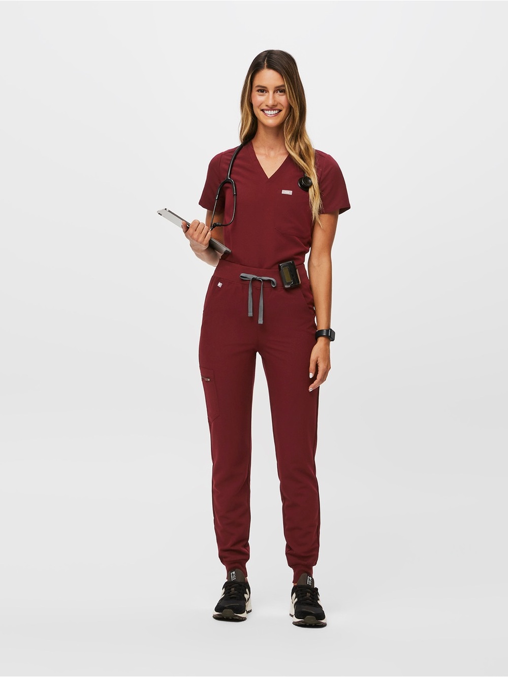 Figs Women's Catarina Zamora Jogger Scrub Set in Burgundy
